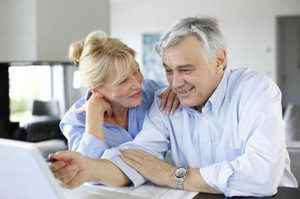 Нужно ли платить налог с продажи квартиры полученной по наследству пенсионеру